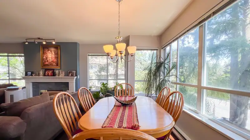 202 15375 17 AVENUE - photo 4 of 25