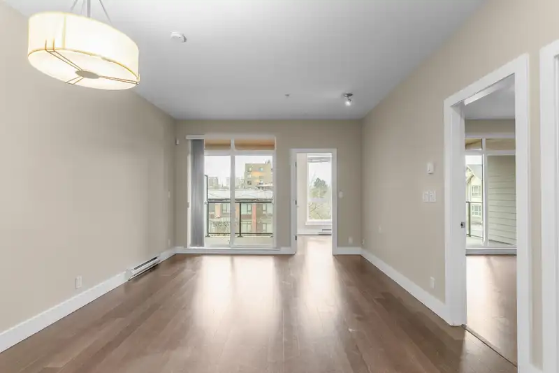 213 8400 ANDERSON ROAD - photo 4 of 29