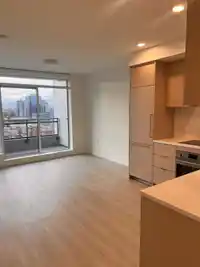 606 13675 107A AVENUE - thumbnail 3