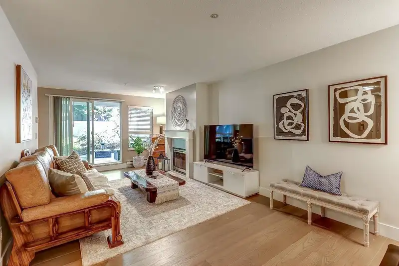 113 9688 148 STREET - photo 1 of 40