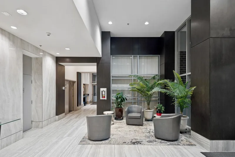 1705 550 PACIFIC STREET - photo 3 of 25