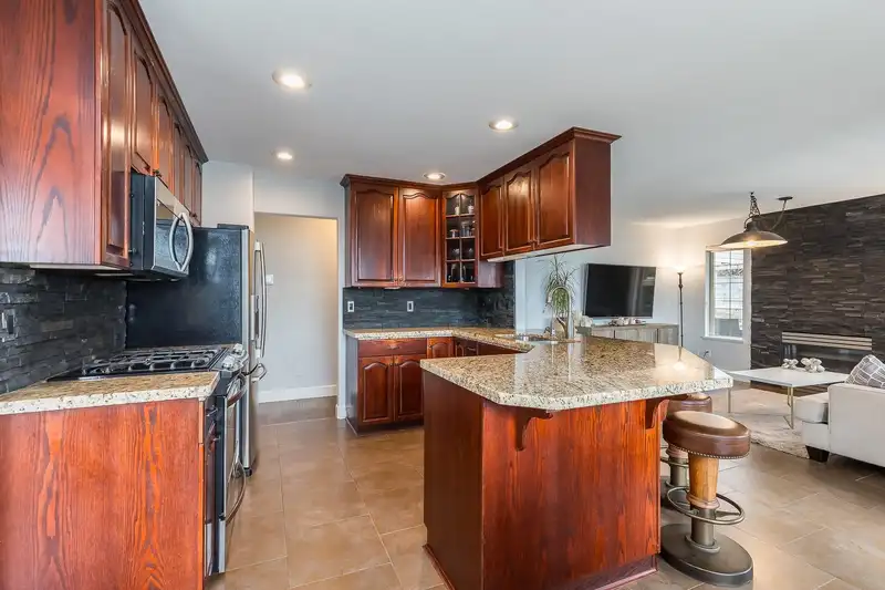 36233 CASSANDRA DRIVE - photo 4 of 37