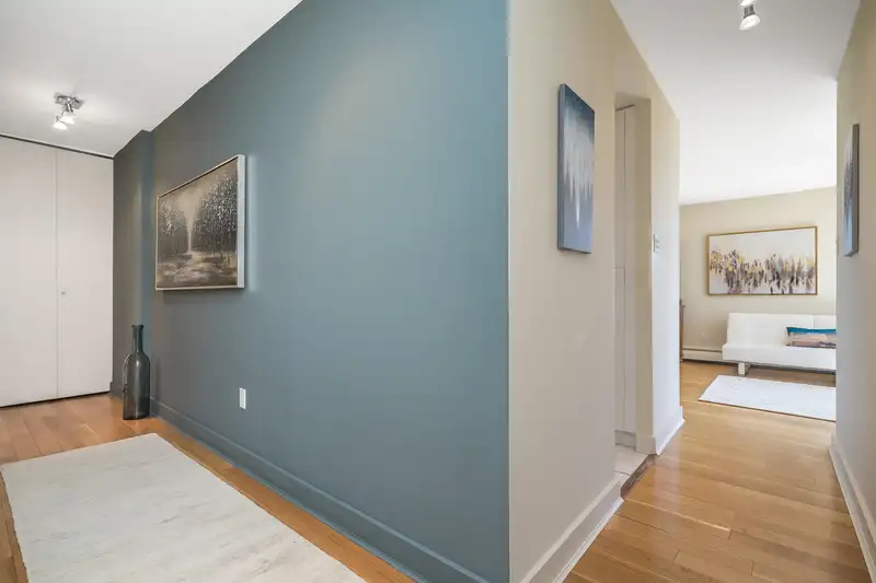 804 1412 ESQUIMALT AVENUE - photo 3 of 38