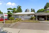 13897 100 AVENUE - thumbnail 2