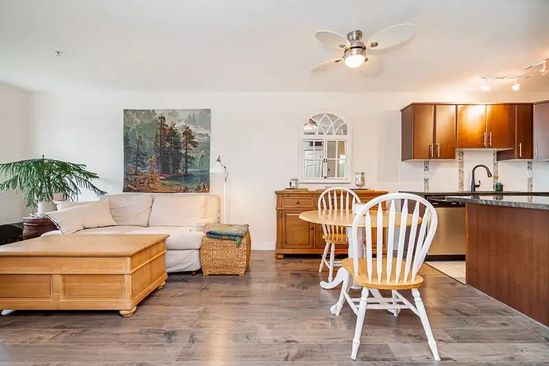 309 19388 65 AVENUE - photo 4 of 19