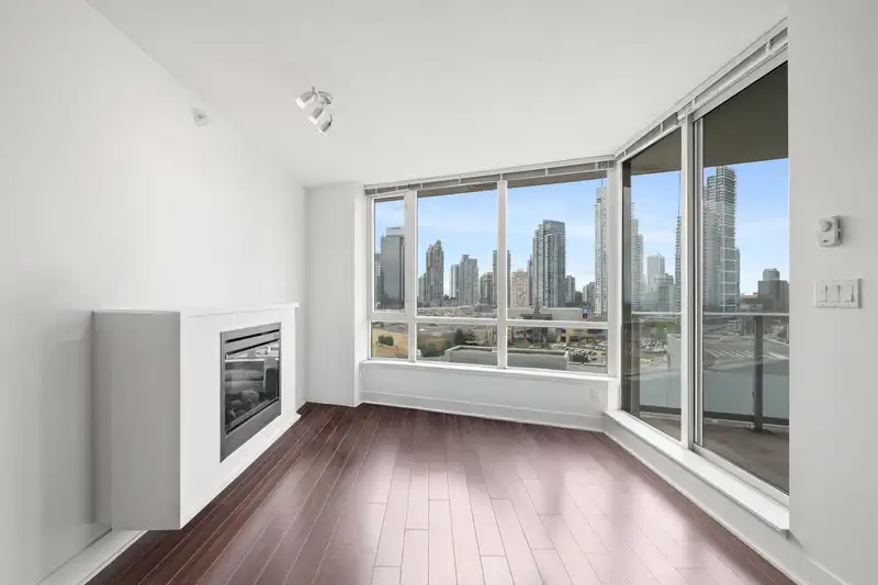 1601 4808 HAZEL STREET - photo 3 of 29