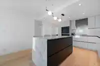 2607 583 BEACH CRESCENT - thumbnail 13