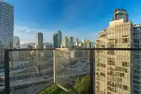 2607 583 BEACH CRESCENT - thumbnail 32