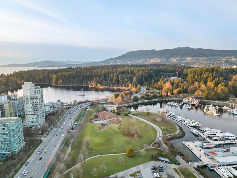 1901 1710 BAYSHORE DRIVE - photo 4 of 25