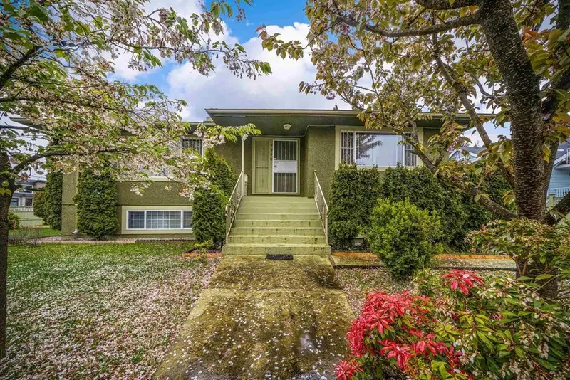 7340 IMPERIAL STREET - photo 2 of 25