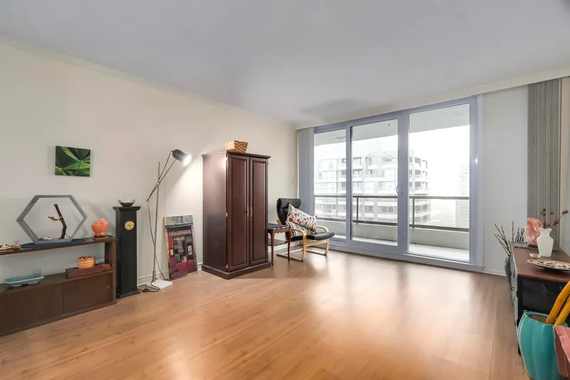 2306 4353 HALIFAX STREET - photo 4 of 18