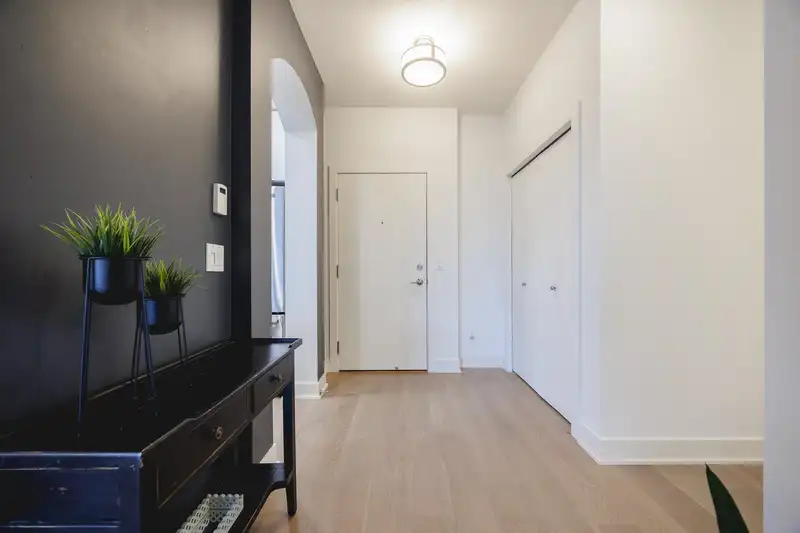 304 16469 64 AVENUE - photo 4 of 40