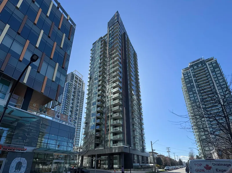 1608 6398 SILVER AVENUE - photo 1 of 25