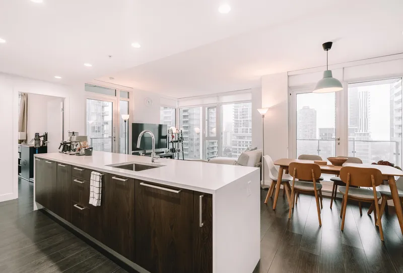 1608 6398 SILVER AVENUE - photo 2 of 25