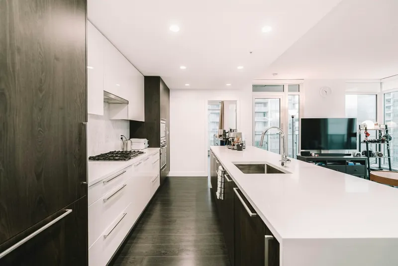 1608 6398 SILVER AVENUE - photo 3 of 25