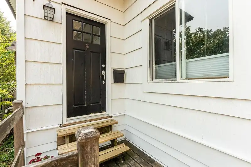 4225 JOHN STREET - photo 3 of 35