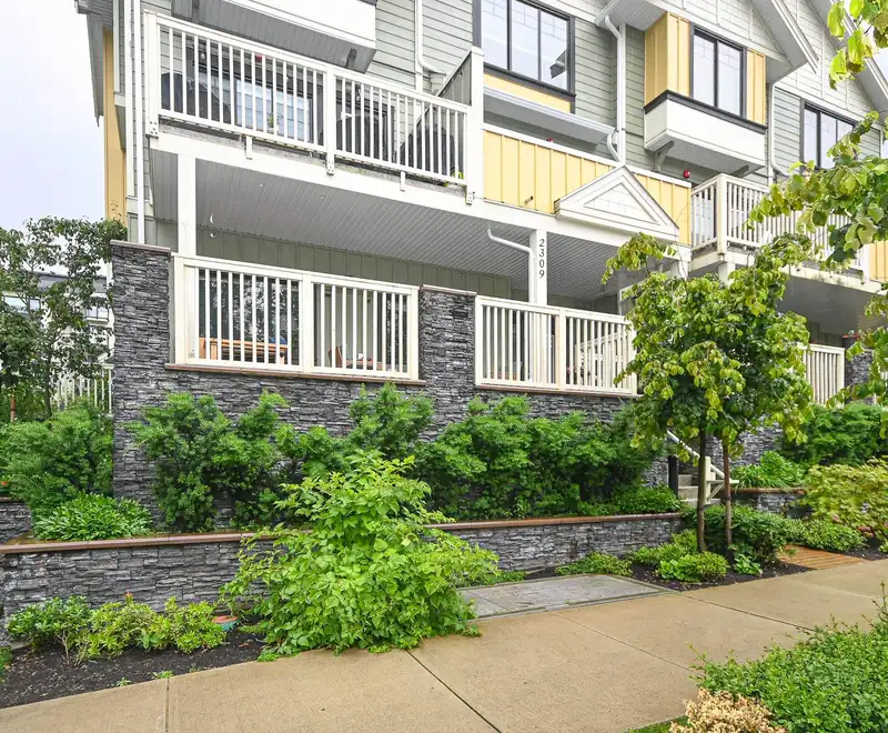 2309 CLARKE STREET - photo 1 of 35