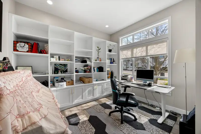 15825 WILLS BROOK WAY - photo 3 of 29
