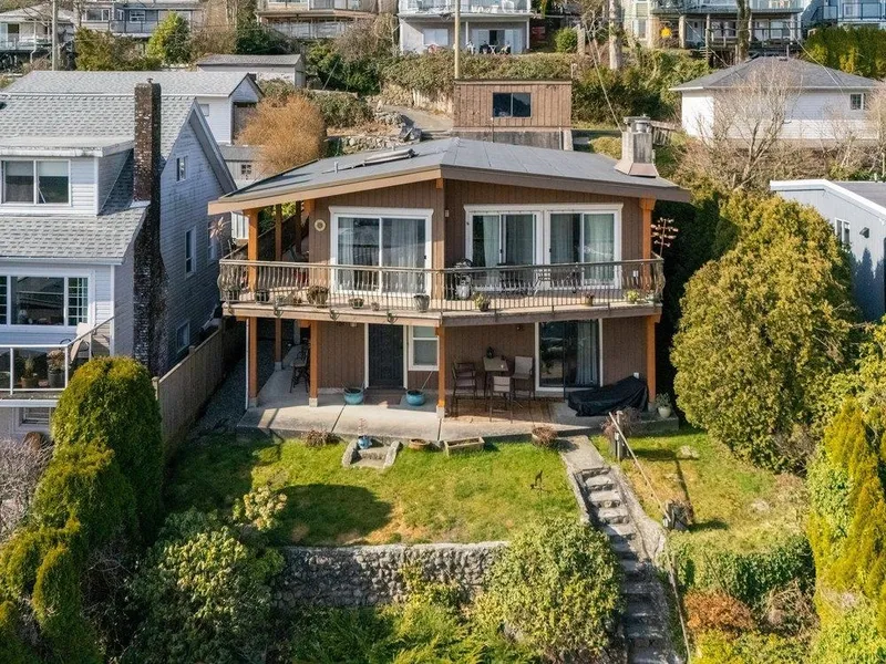 151 N HOLDOM AVENUE - photo 4 of 22