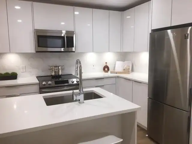 607 15739 FRASER HIGHWAY - photo 2 of 18