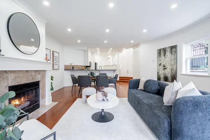 101 2045 DUNBAR STREET - photo 1 of 31