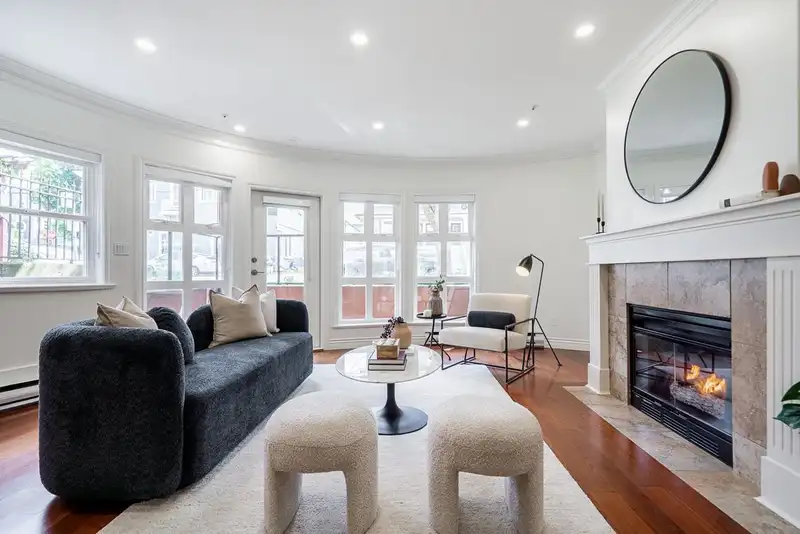 101 2045 DUNBAR STREET - photo 3 of 31