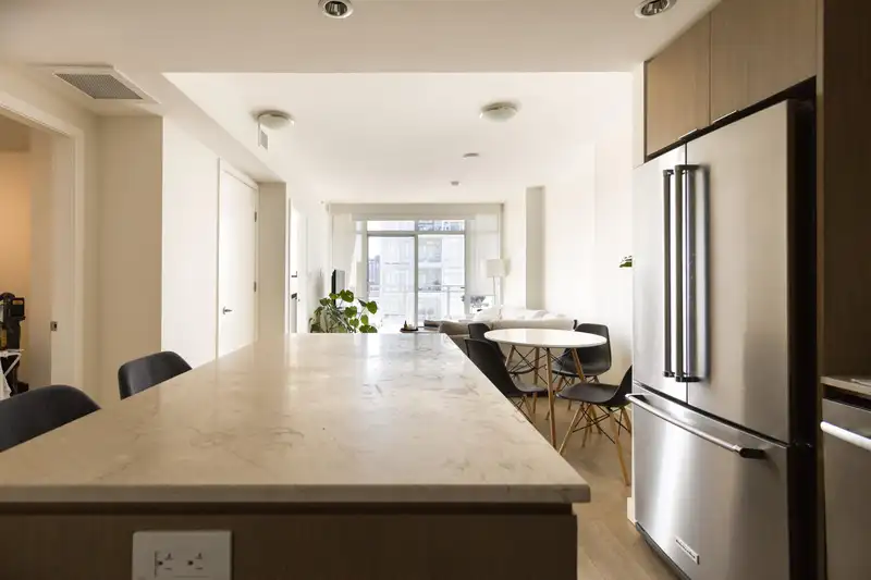 1206 111 E 1ST AVENUE - photo 2 of 24