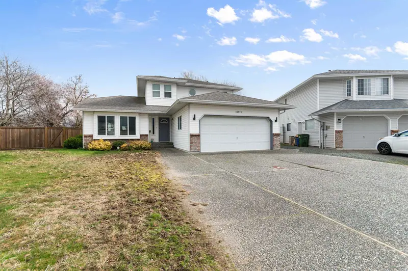 45023 STRATFORD PLACE - photo 1 of 25