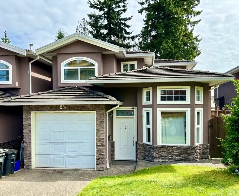 5676 RUMBLE STREET - photo 1 of 38