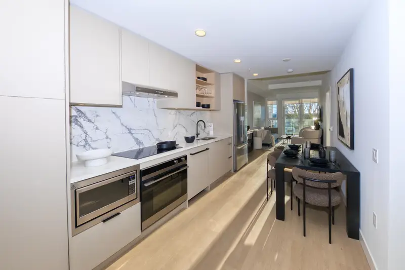 358 422 E 3RD STREET - photo 3 of 25