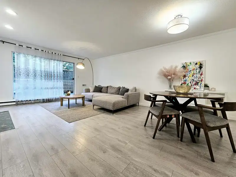 106 8120 BENNETT ROAD - photo 1 of 18