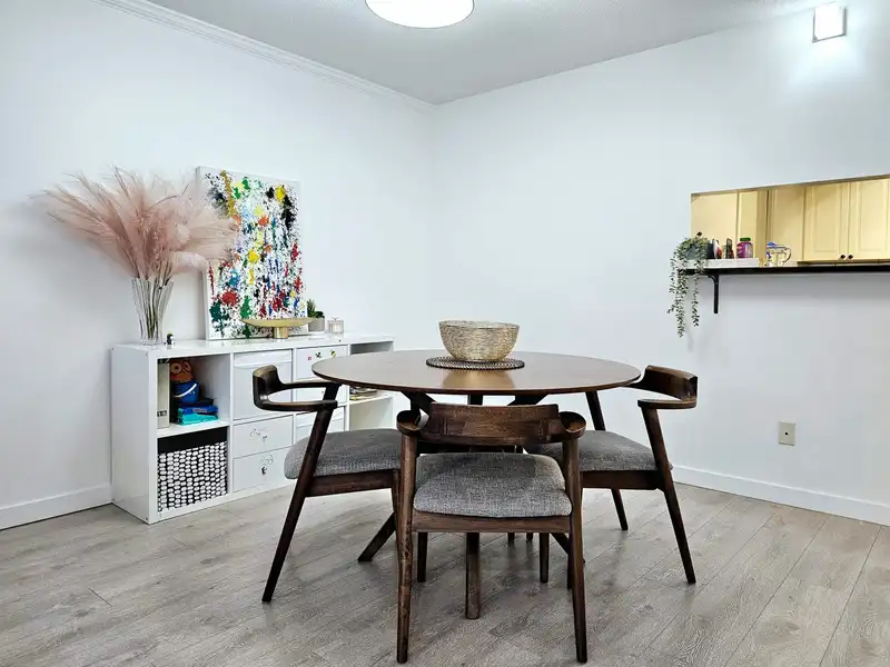 106 8120 BENNETT ROAD - photo 3 of 18
