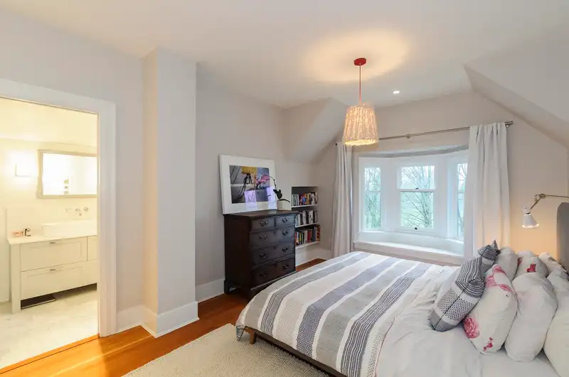756 W 22ND AVENUE - photo 3 of 40