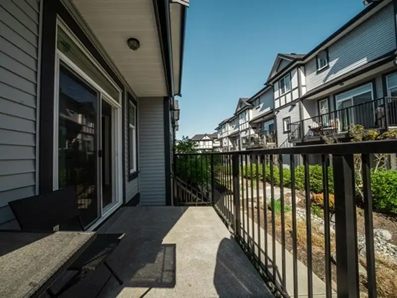 37 11272 240 STREET - photo 3 of 20