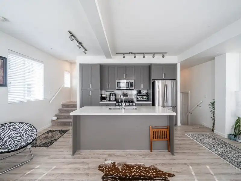 37 11272 240 STREET - photo 4 of 20
