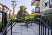 401 2389 HAWTHORNE AVENUE - thumbnail 12
