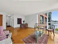 16D 139 DRAKE STREET - thumbnail 3