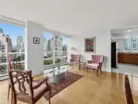 16D 139 DRAKE STREET - thumbnail 4