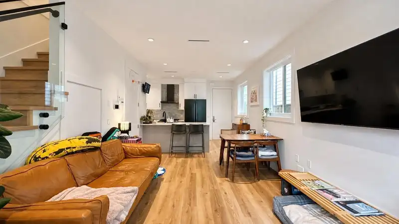 849 W 67TH AVENUE - photo 2 of 22