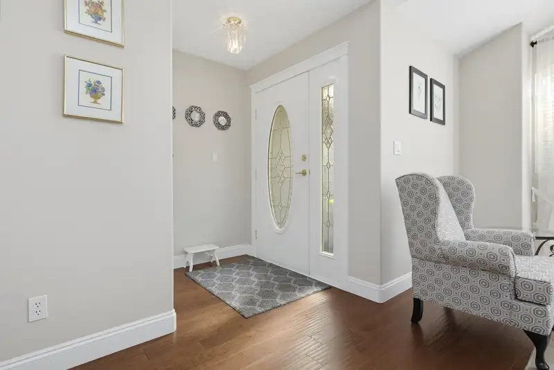 31431 SOUTHERN DRIVE - photo 2 of 40