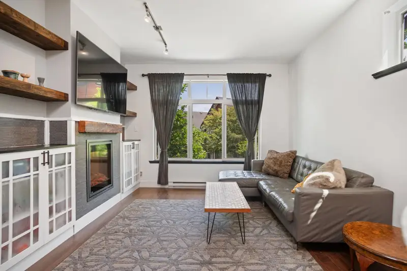 32 6299 144 STREET - photo 2 of 23