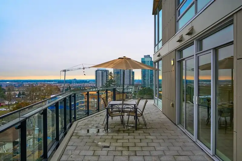 504 7638 CAMBIE STREET - photo 1 of 22