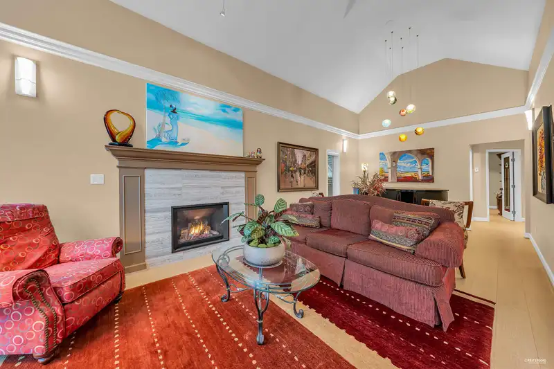 1578 INGLEWOOD AVENUE - photo 2 of 33