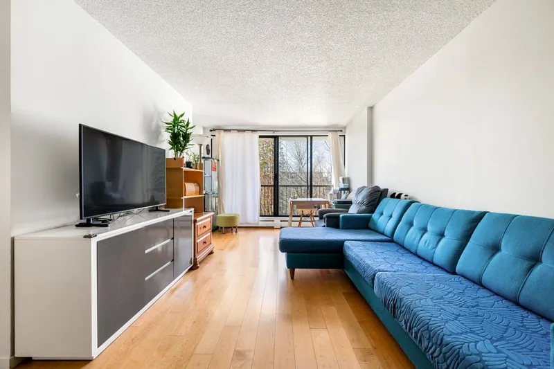 304 7100 GILBERT ROAD - photo 3 of 21