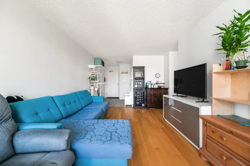 304 7100 GILBERT ROAD - photo 4 of 21