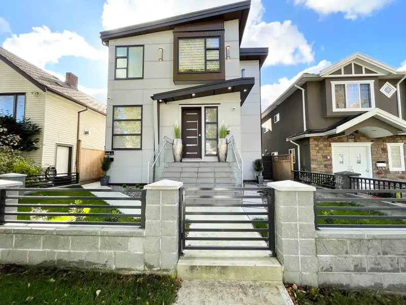 2460 E 19TH AVENUE - photo 1 of 38