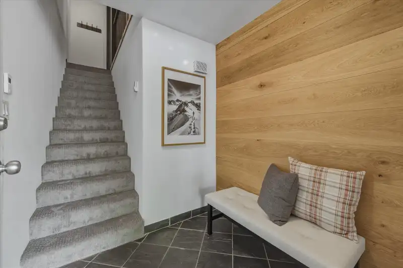20C 3102 PANORAMA RIDGE - photo 4 of 21