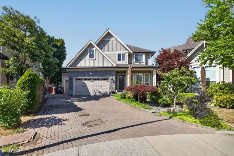 7257 198A STREET - photo 1 of 40