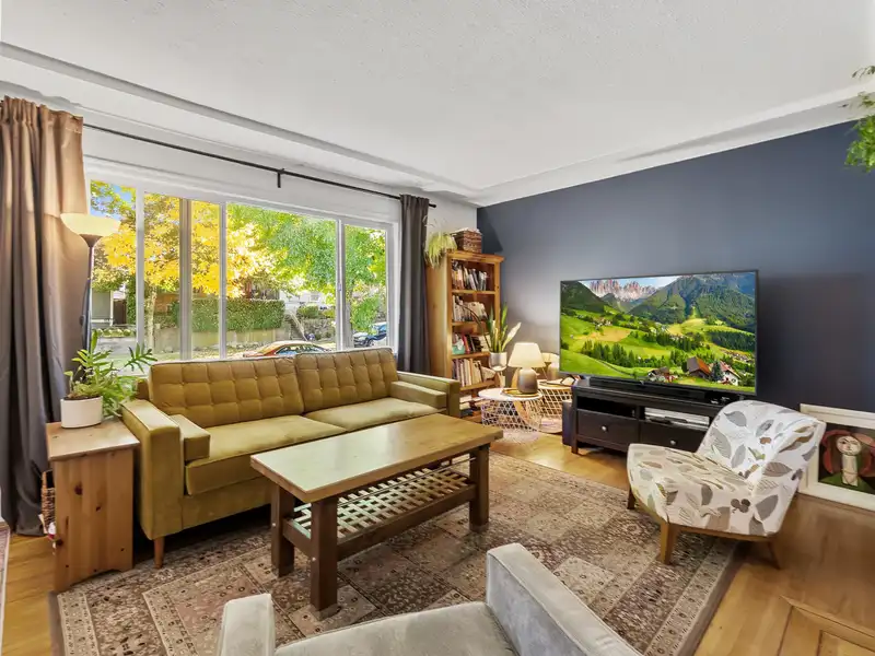 4833 HENRY STREET - photo 4 of 35