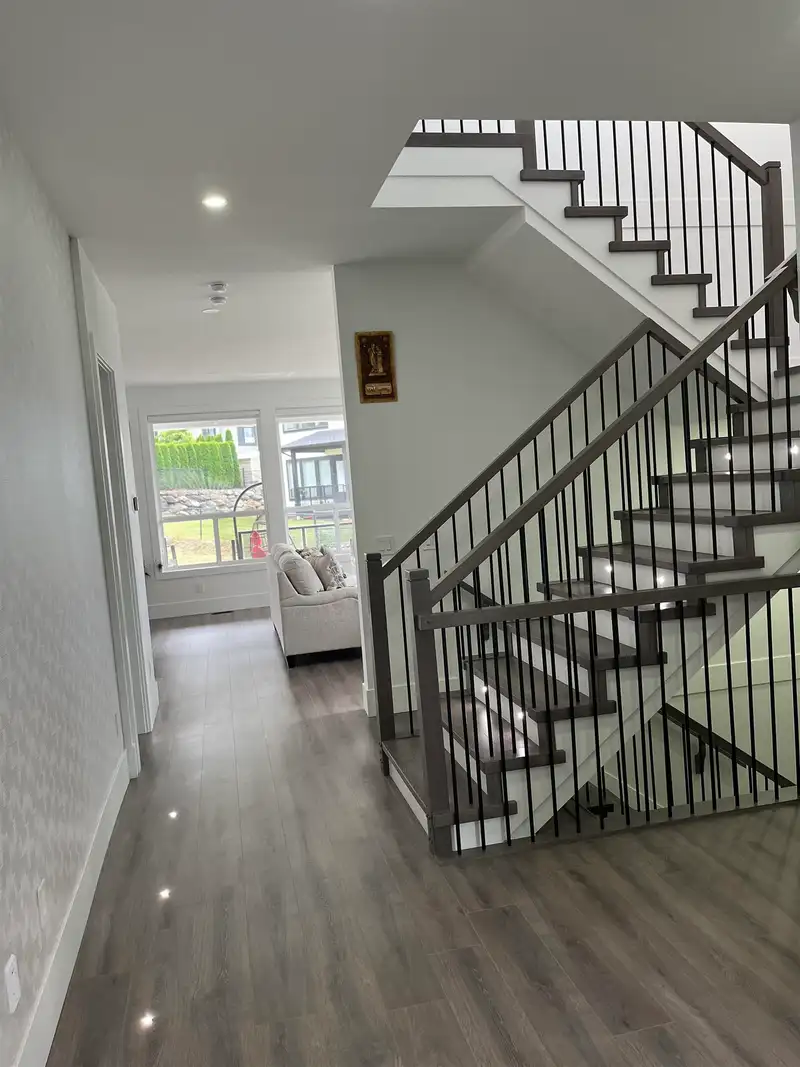 8462 LILY PLACE - photo 2 of 40